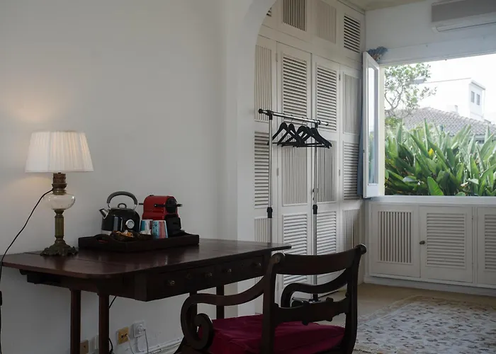 Casa Dos Arcos - Suites & Pool